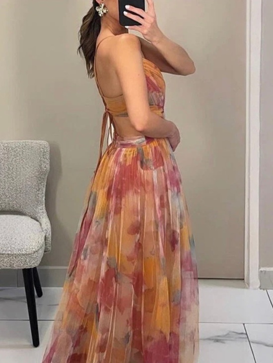 Mayberry Dresses & Skirts - Cindy Beautiful Floral Print Maxi dress Medium NWOT